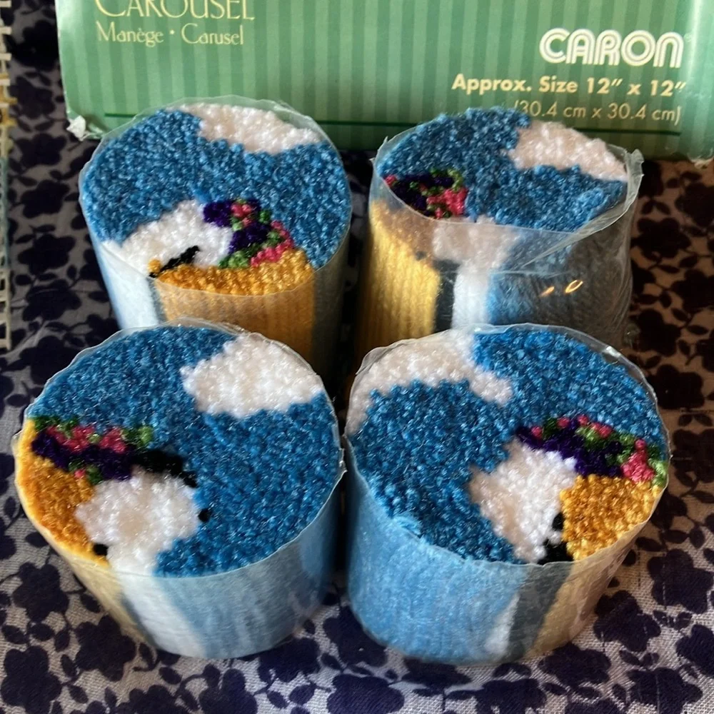 Caron Latch Hook Kit Natura Craft Carousel Horse P462 Pillow Top Wall Art 12x12”